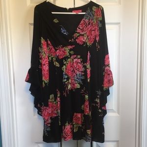 Size 4 Betsey Johnson Dress
